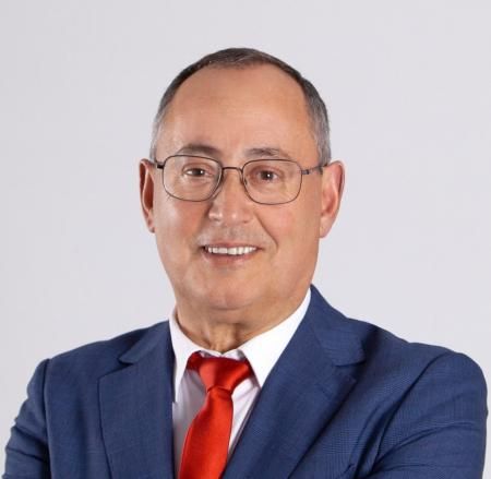 Ant&oacute;nio Silva 