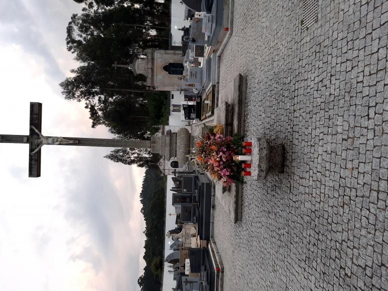 Obras no cemit&eacute;rio